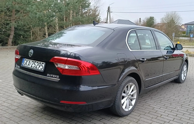 Skoda Superb cena 38500 przebieg: 269300, rok produkcji 2013 z Żukowo małe 56